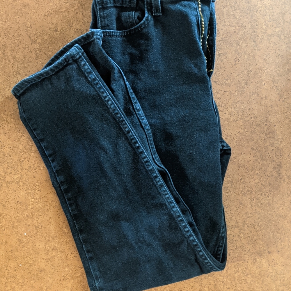 Vibrant mom jeans size 28
